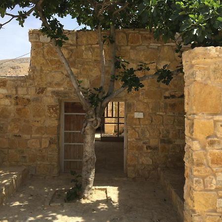 Wadi Dana Lodge - نزل وادي ضانا Zewnętrze zdjęcie